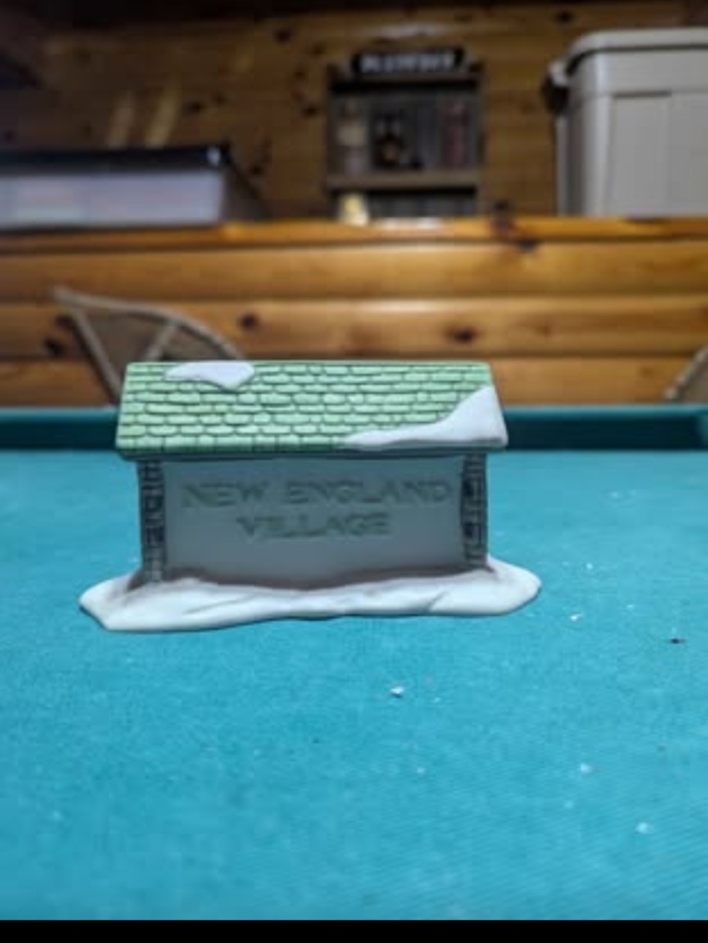 Department 56 - New England Village Series - New England Village Sign